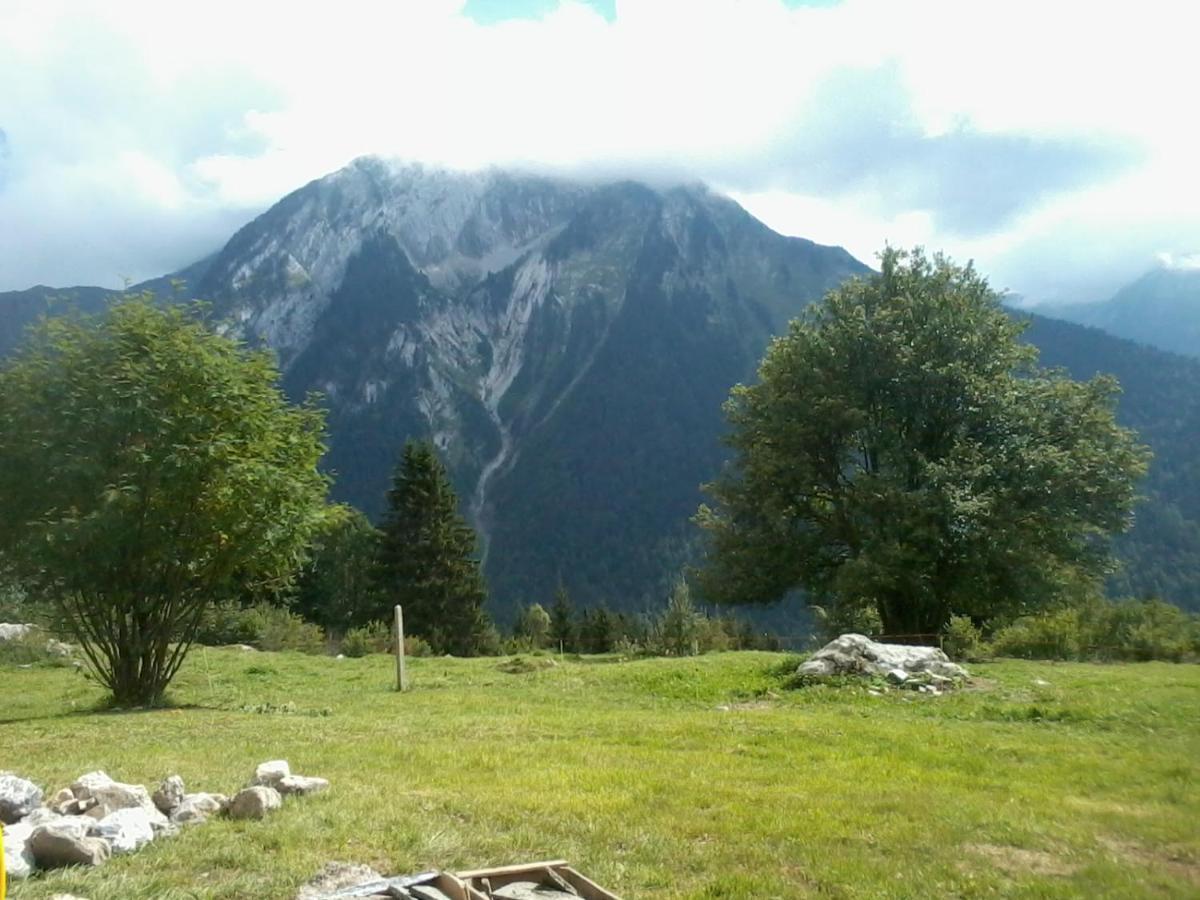 Chambres D'Hotes Des Bauges Route 26 57 La Motte-en-Beauges Dış mekan fotoğraf
